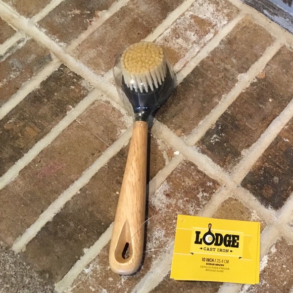 🐸 NEW Lodge Cast Iron 10” Scrub Brush - Picture 3 of 3